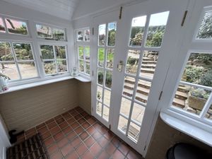 Photo 15- click for photo gallery